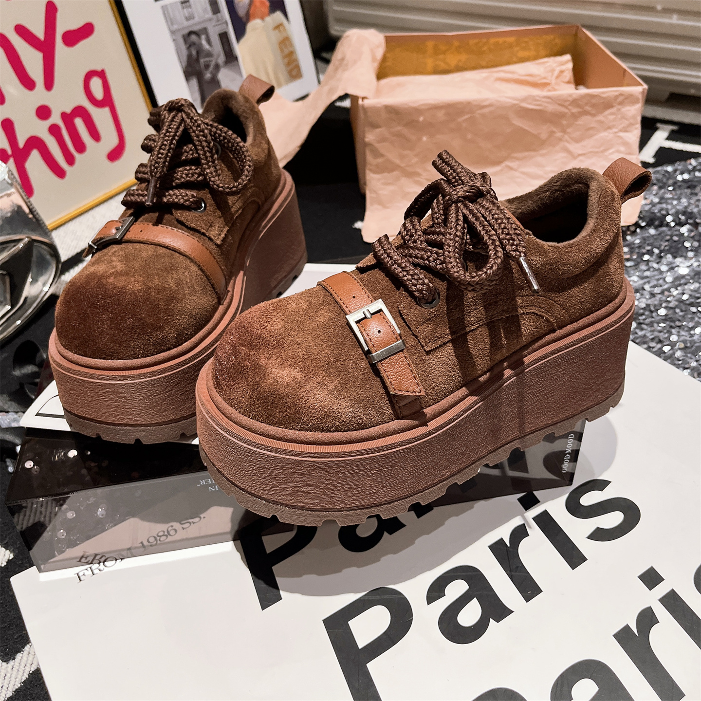 时髦真皮金属扣松糕底乐福鞋女鞋