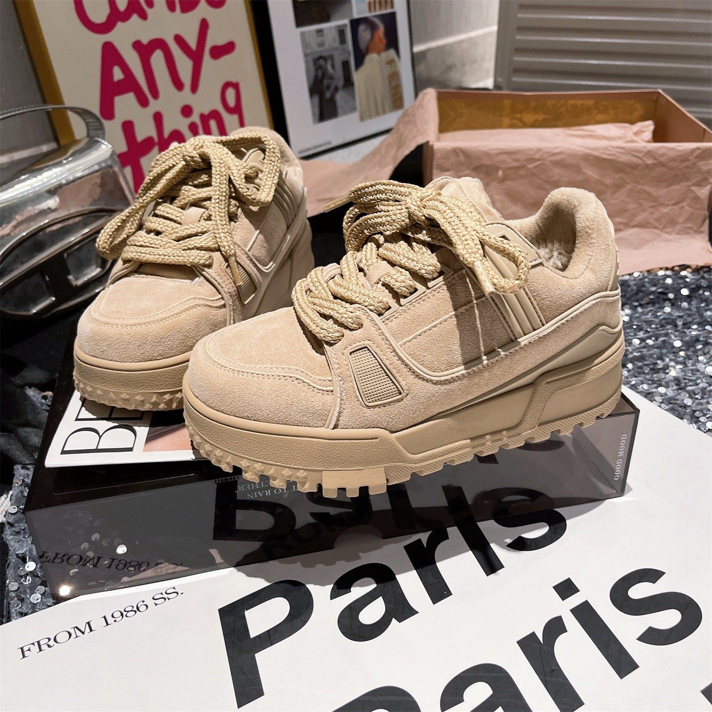 【断码福利】欧洲站2025新款真皮小胖丁休闲鞋板鞋加绒面包鞋大头