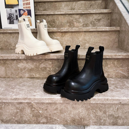 马丁靴女真皮大头字母大头厚底松糕小个子7cm切尔西机车靴烟筒靴