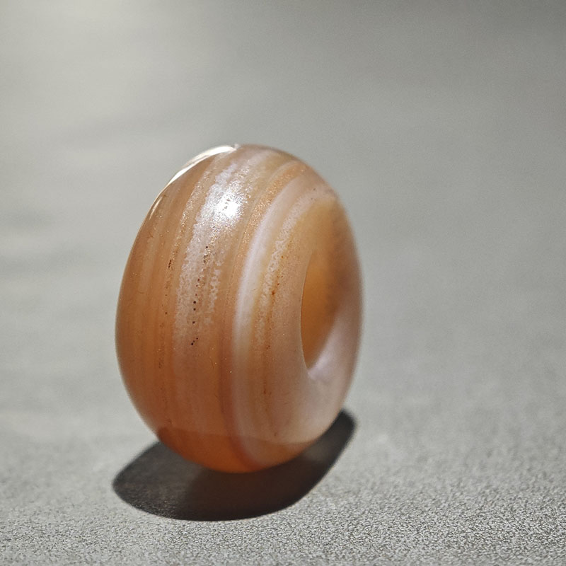 缠丝玛瑙斜切猪大肠马蹄珠子16.7