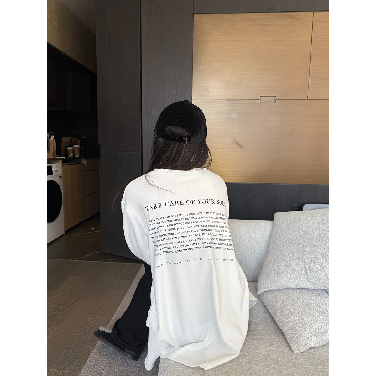 superniniyy全棉斜开叉后背字母宽松显瘦慵懒风圆领打底衫长袖t恤