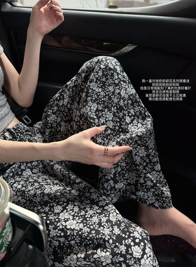'老出片的奶奶碎花裤'黑白配色印花极简松弛度假风阔腿裤长裤女