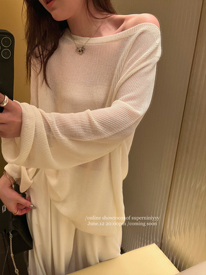 superniniyy露肩针织上衣