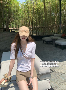 '曲线纽结tee'90%天丝气质姐感显胸形腰细弹力中袖V领修身T恤上衣