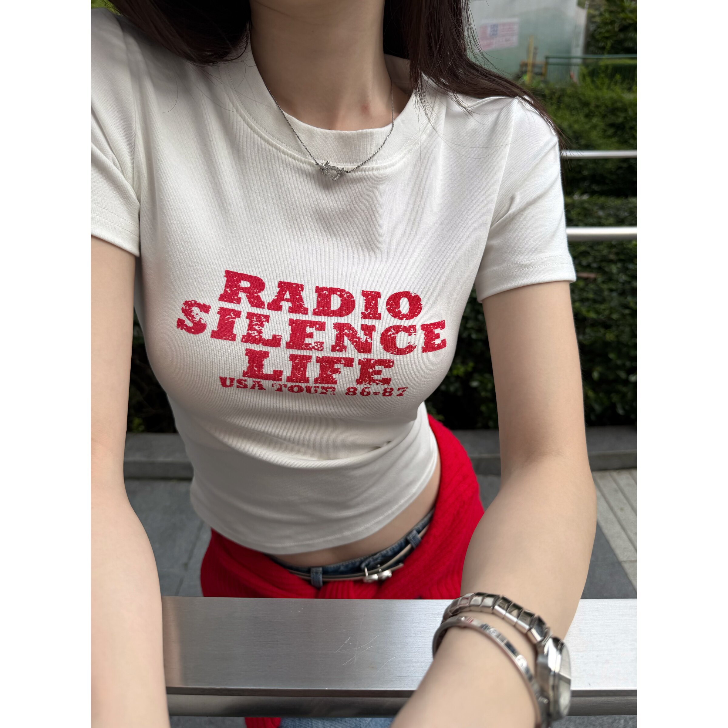 superniniyy 复古电台T 美式复古做旧印花撞色字母正肩短袖T恤女