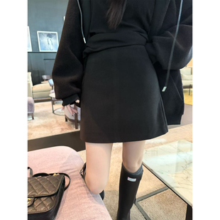 superniniyy 2025秋冬加厚毛呢高腰A字小短裙半身裙 刚需百搭单品