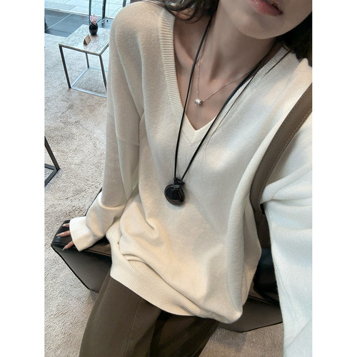 superniniyy 奶油杏仁 松弛感大V领超宽松休闲百搭长袖毛衣上衣女