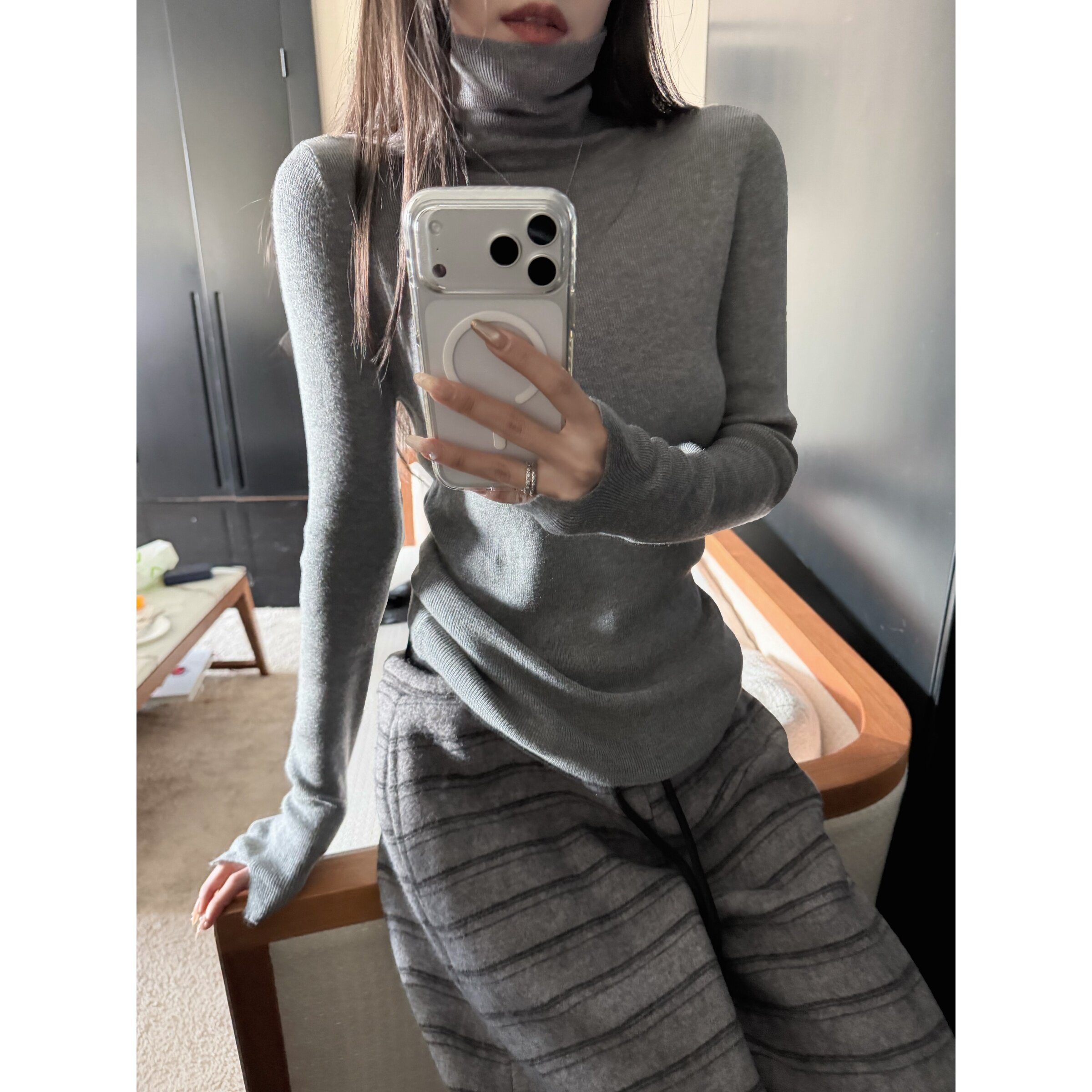 superniniyy 清冷感羔羊绒堆堆领高领慵懒百搭修身细针织打底衫女,女装/女士精品,毛针织衫,淘宝优惠券,粉丝福利购,淘宝优惠卷