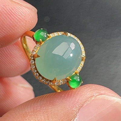 18K金天然翡翠A货-111底色蛋面戒指K黄1780镶嵌钻石珠宝玉石高冰