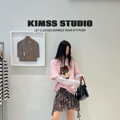 小野家Kimss-松卡通印花假两件长袖长袖T恤(不含下装+包包)36T538