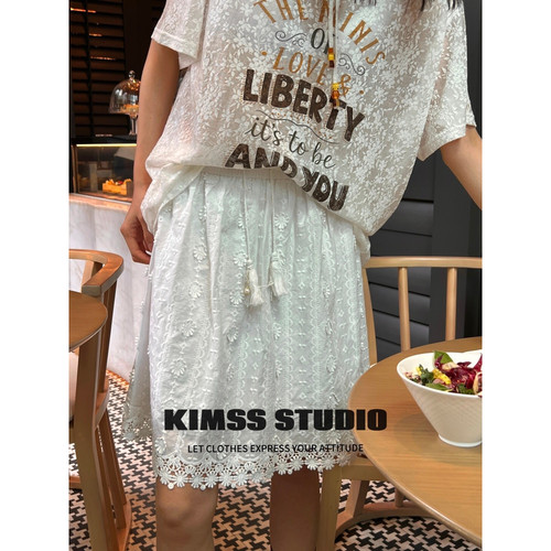 小野家Kimss-印花松紧腰系带压褶刺绣A字半身裙(不含上衣)86BQ408