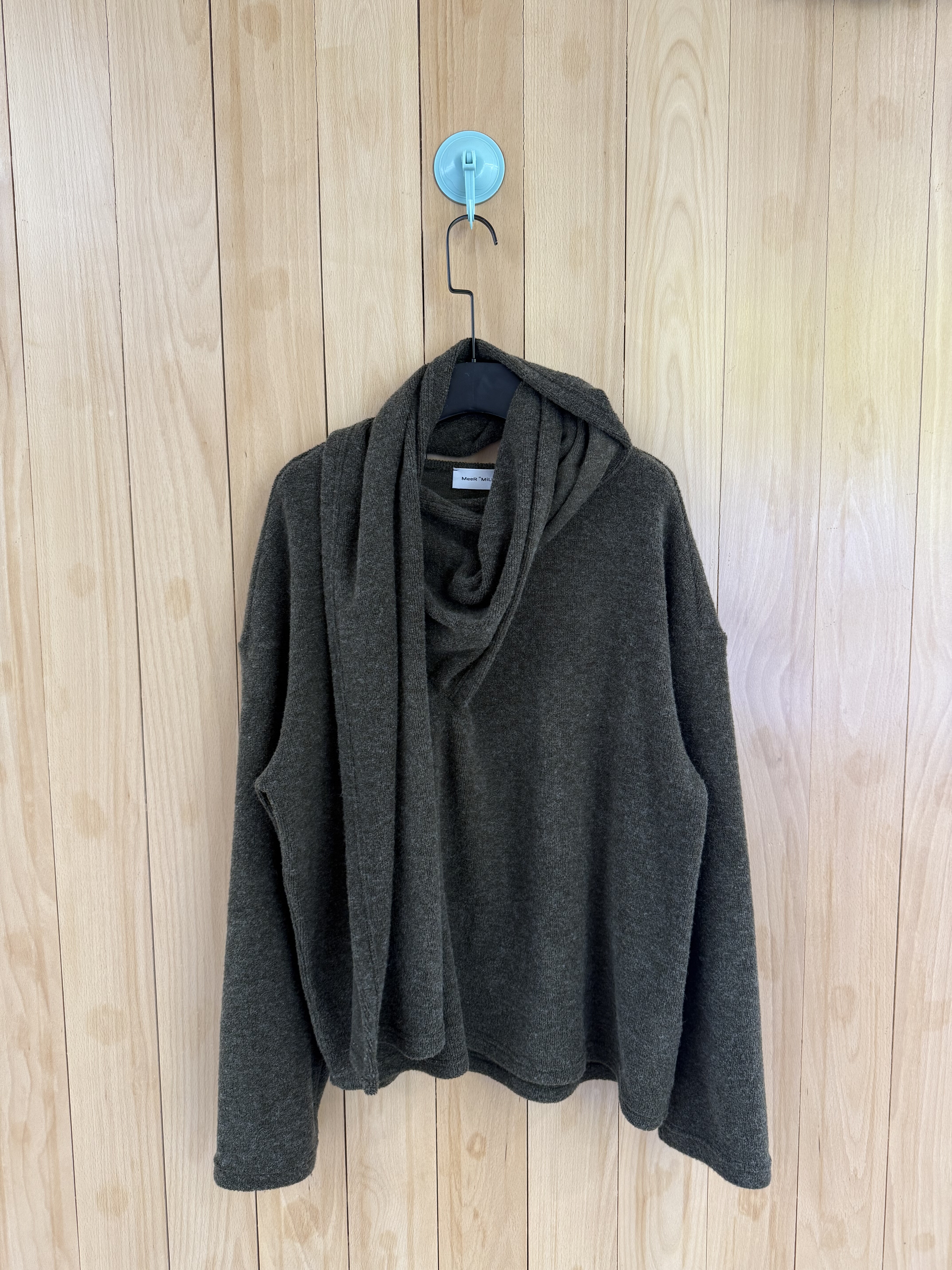 秋冬小众设计 MeeR南油买手店个性假两件披肩围脖羊毛混纺针织衫