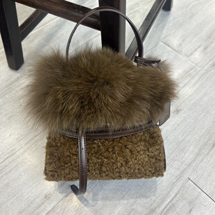 2025秋冬时尚洋气真皮毛包包羊羔毛拼接狐狸毛复古宴会手提斜挎包