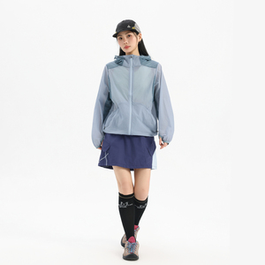 户外连帽轻薄休闲运动风防晒服女2026夏季新款透气机能风拉链外套