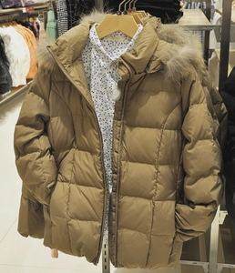 马威女短款羽绒服 厚羽绒服