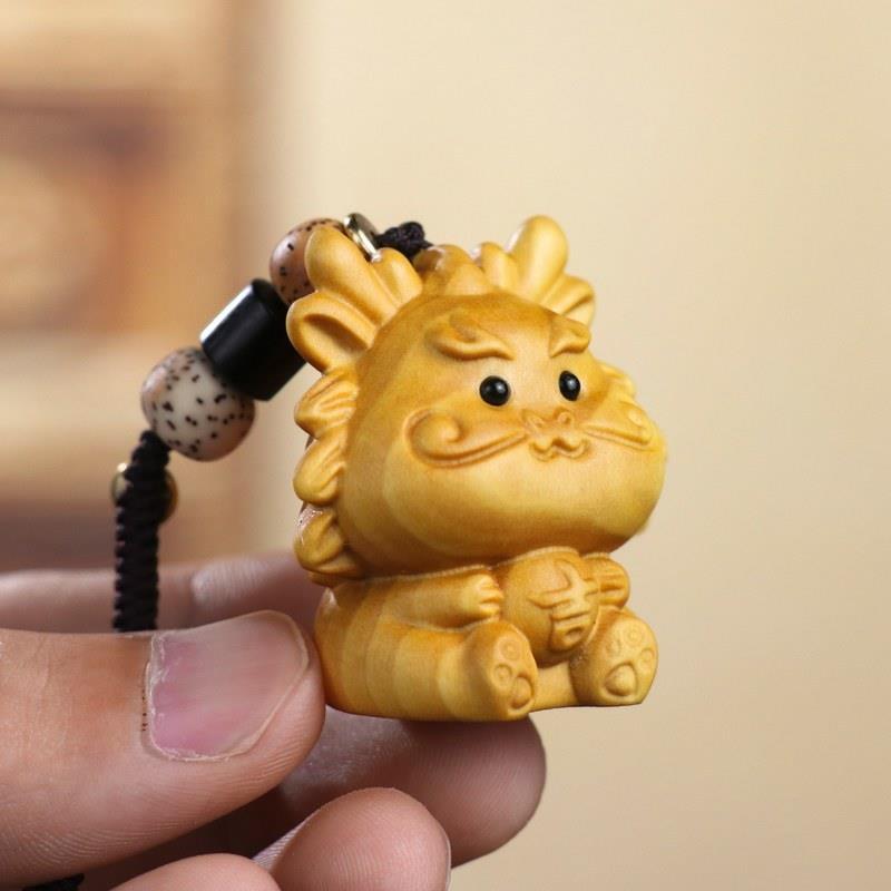 黄杨木小萌龙实木雕刻崖柏手把件