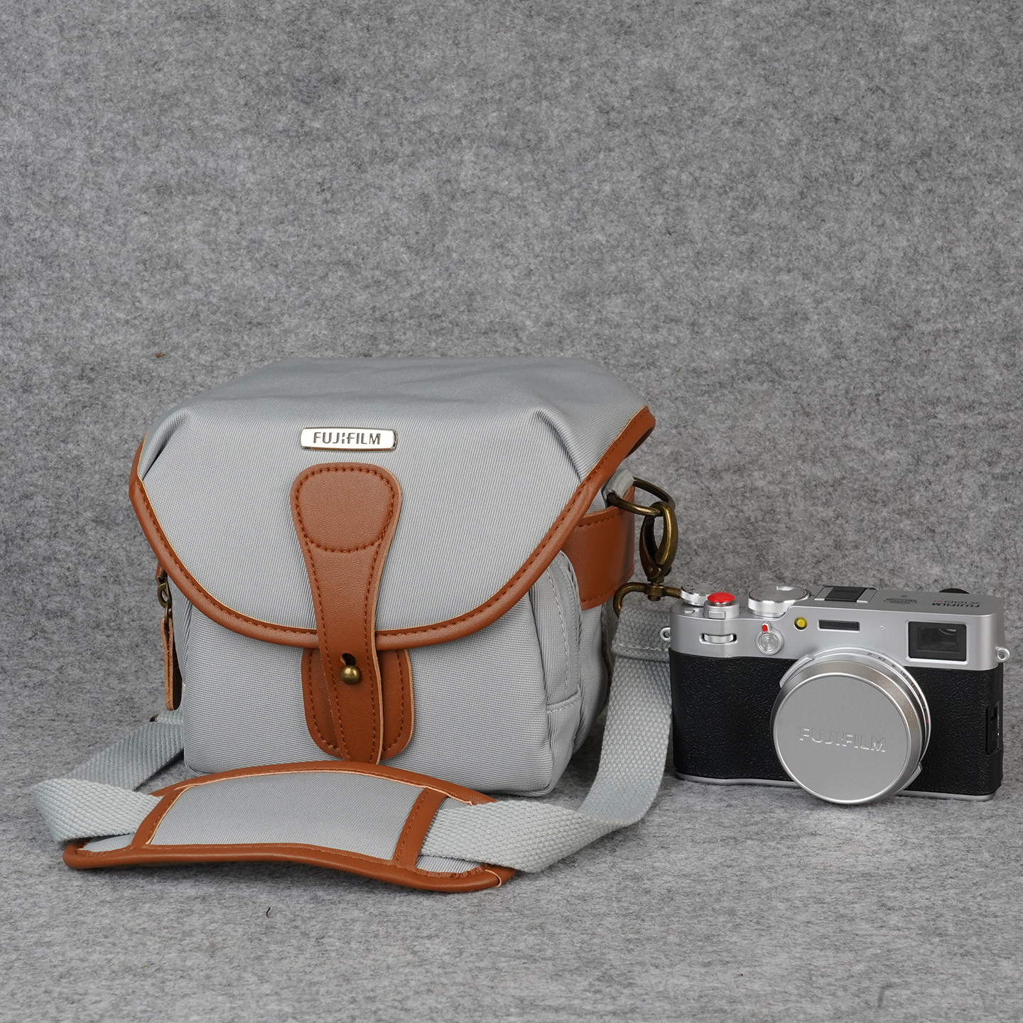 富士旁轴复古X100VI X100V X100F HF1 X100防水防撞击便携相机包