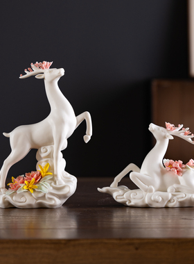 陶瓷梅花鹿伴手礼乔迁摆件