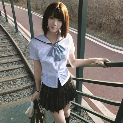花千猪原创 小春禾水手领衬衫 日系学院风jk制服短款收腰夏秋上衣