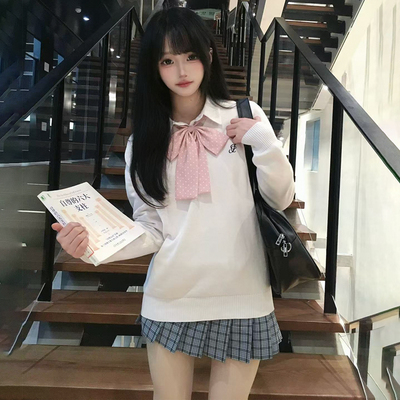 花千猪新品小芥中多色毛衣