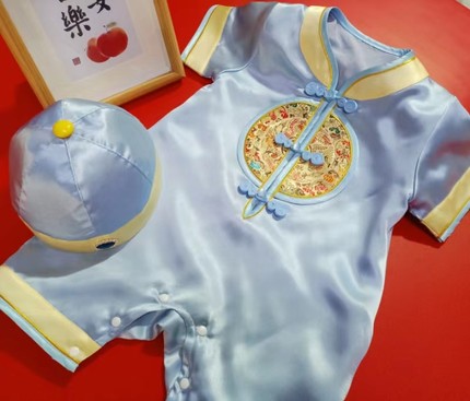 周岁礼服男宝夏季新生儿满月百日宴真丝连体服婴儿中式抓周套装