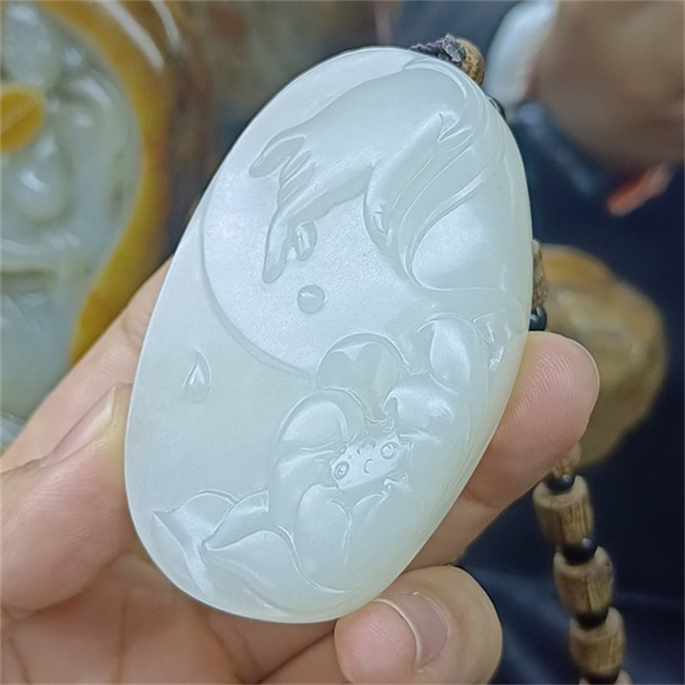 新疆和田羊脂白仔料佛手 莲花 (福寿) xd28010