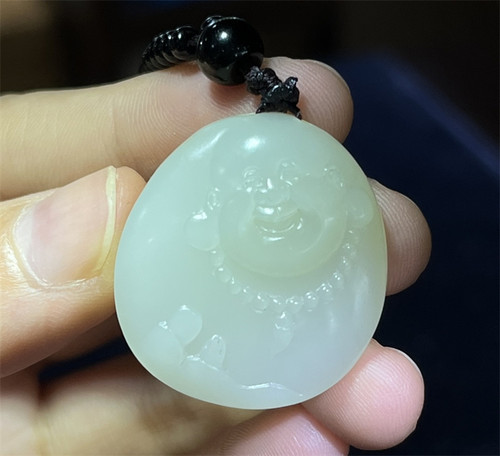 小石头和田玉白玉籽料弥勒佛