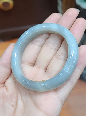 新疆和田青花玉资料手镯  生肖貔貅花鱼虫草   xx09055