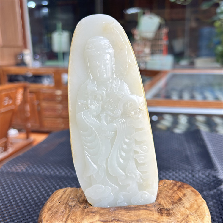 新疆和田白玉籽料观音摆件  平安扣弥勒佛观音挂件  xx18190