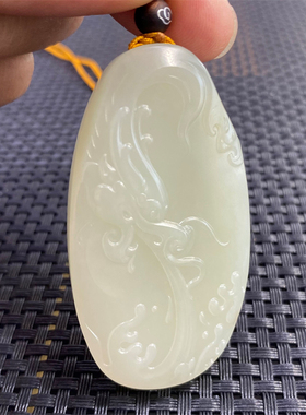 新疆和田白玉籽料飞龙在天 LD05065