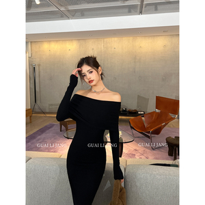 一字肩鱼尾连衣裙女秋季高级感绝美露肩气质御姐修身长袖包臀长裙
