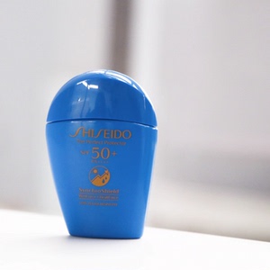日本资生堂蓝胖子防晒霜防晒乳清爽 新艳阳水动力50ml27年4月
