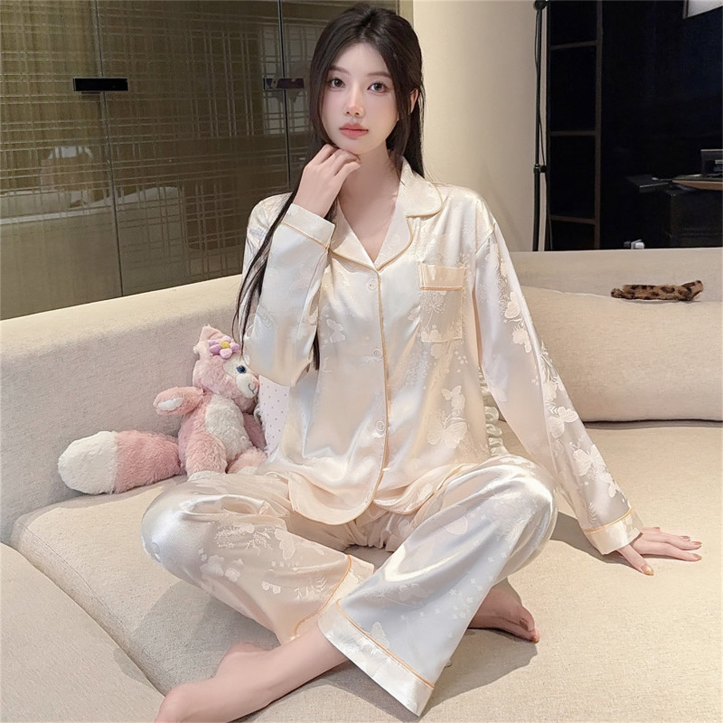 桑蚕丝女款春秋轻奢亲肤睡衣套装