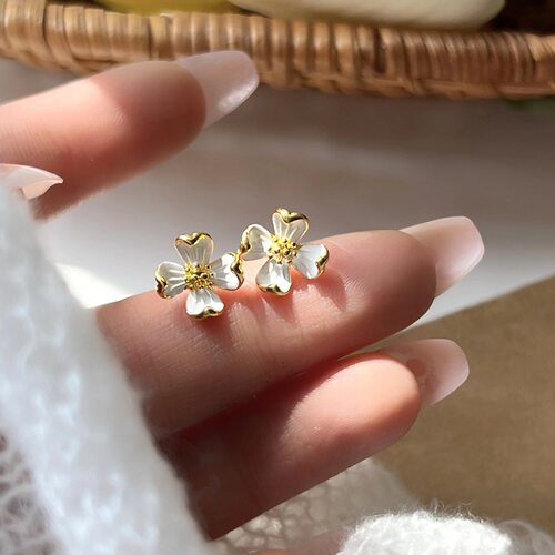 法式复古小众设计丁香花耳钉 日常佩戴气质仙女耳环2025新款耳饰