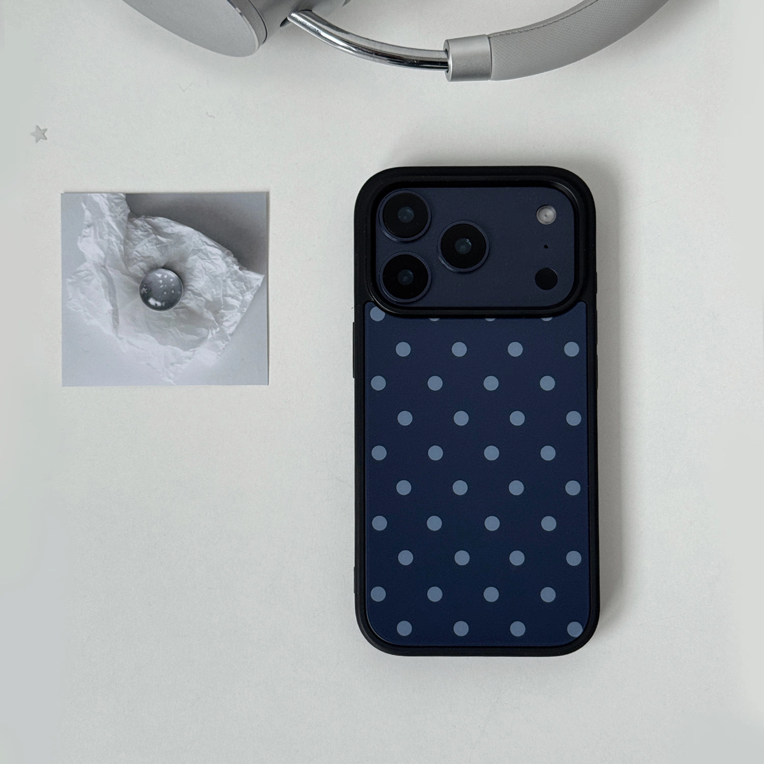 深海蓝波点ins风哑光磨砂黑边壳适用苹果iPhone17promax手机壳16pro小米15Pro保护套华为mate60P70荣耀oppo