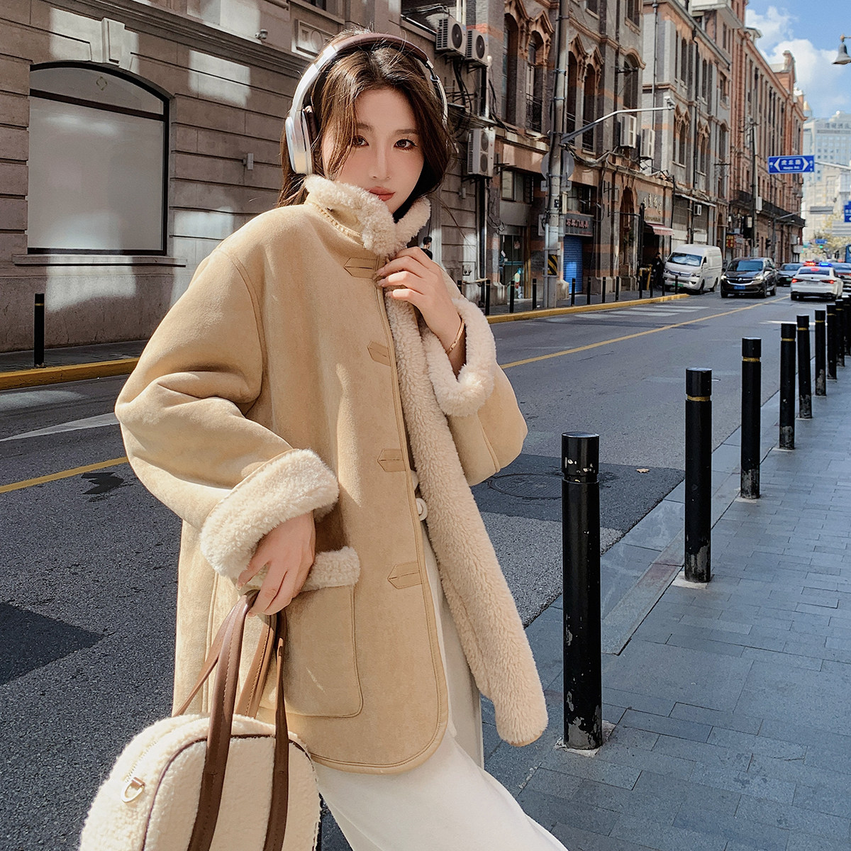 羊羔毛外套女2024新款女秋冬季款2024新款独特超好看短款皮毛一体,女装短外套,浙宝115