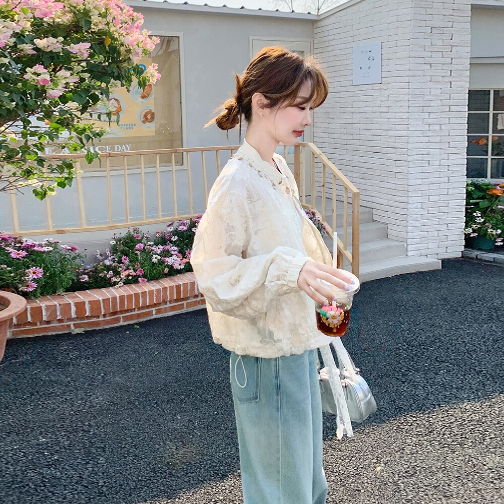 米白色蕾丝提花轻薄防晒外套女2025夏季新款高级感休闲小个子上衣,女装短外套,浙宝115