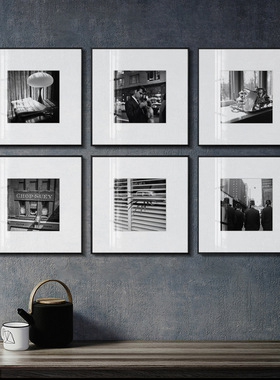 薇薇安黑白照片街头摄影装饰画现代照片墙北欧挂画正方形工业风画