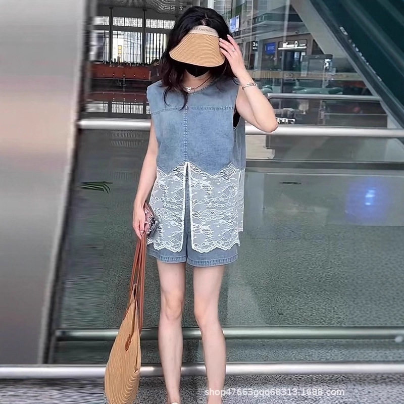 时尚设计感拼接蕾丝网纱马甲女2025夏季新款休闲阔腿牛仔短裤