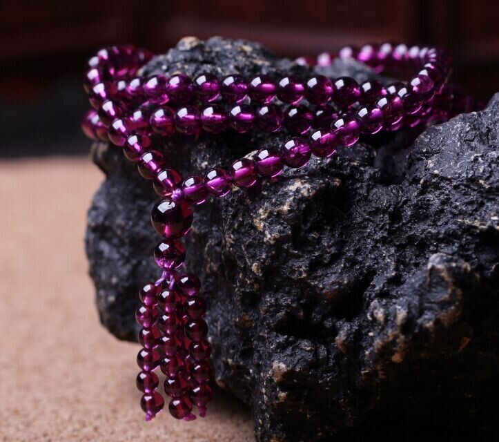 天然玫红紫牙乌石榴石多层108颗佛珠手链5MM女款