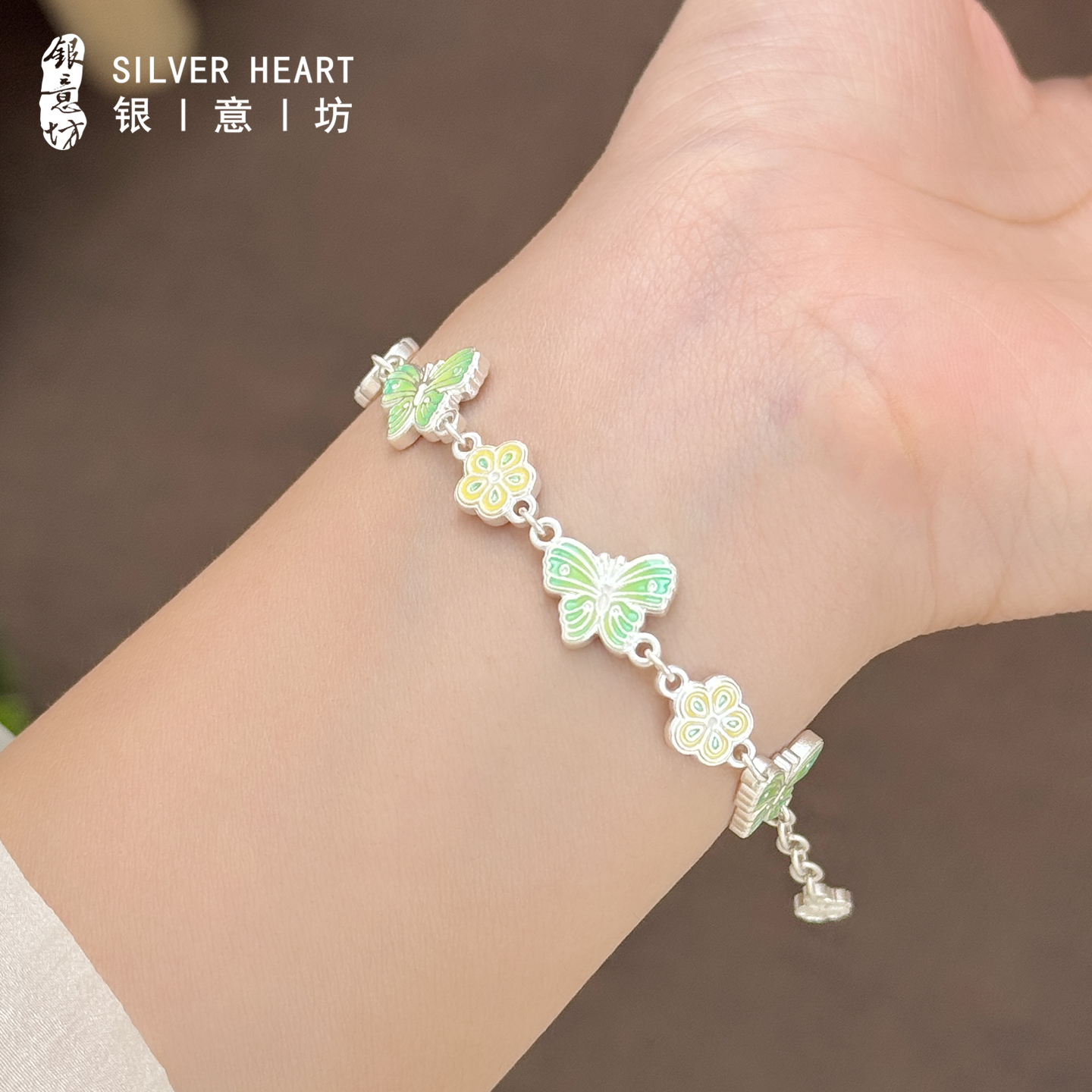 足银9999蝴蝶手链女款轻奢小众