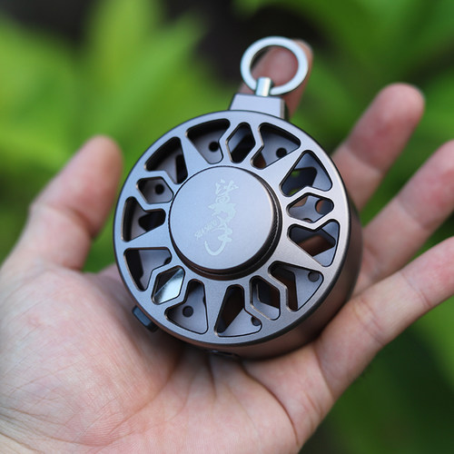 活鱼扣轮裸轮锁鱼器 活鱼扣收线吕 高端鱼轮式锁鱼扣伸缩栓鱼钓具