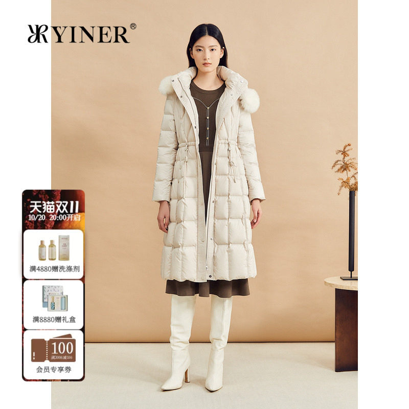 YINER音儿专选女装冬季长款泡芙高克重保暖狐狸毛领连帽羽绒服