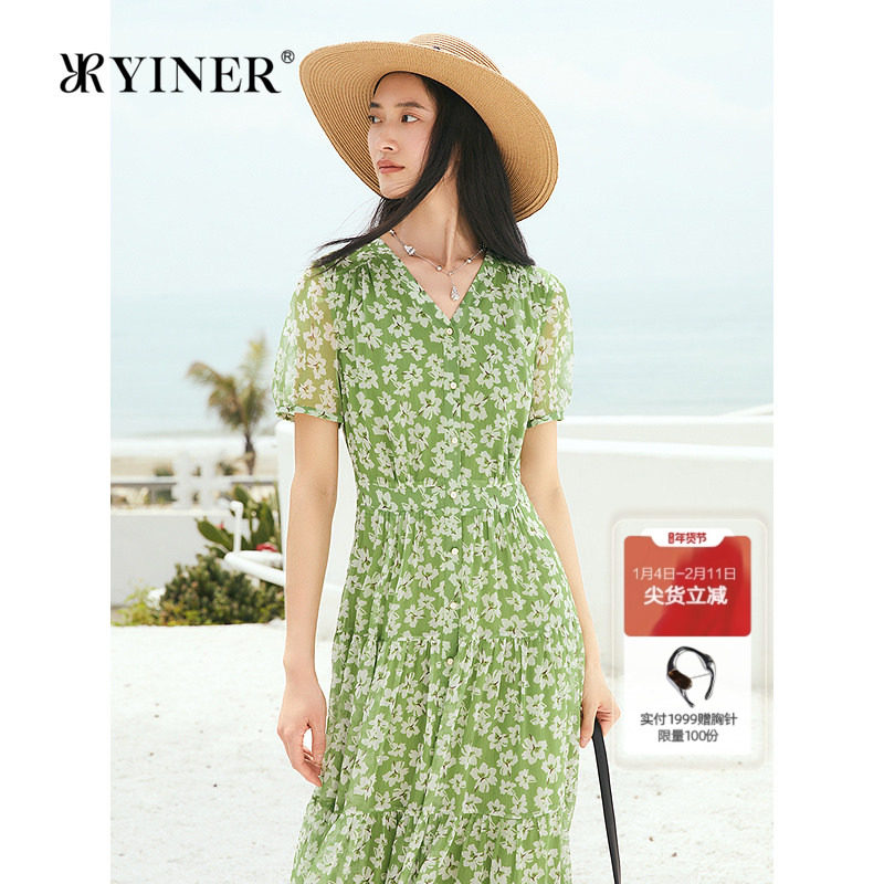 【周末花园】YINER音儿专选2025夏新款百合印花蛋糕塔裙V领