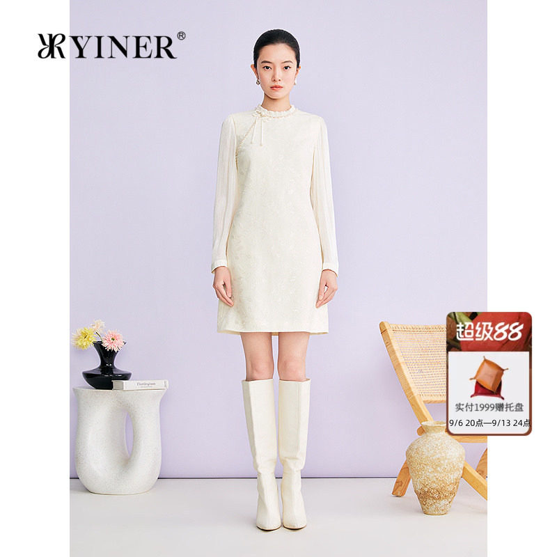 YINER音儿专选2026春季新款新中式斜襟重工蕾丝珠片刺绣连衣裙