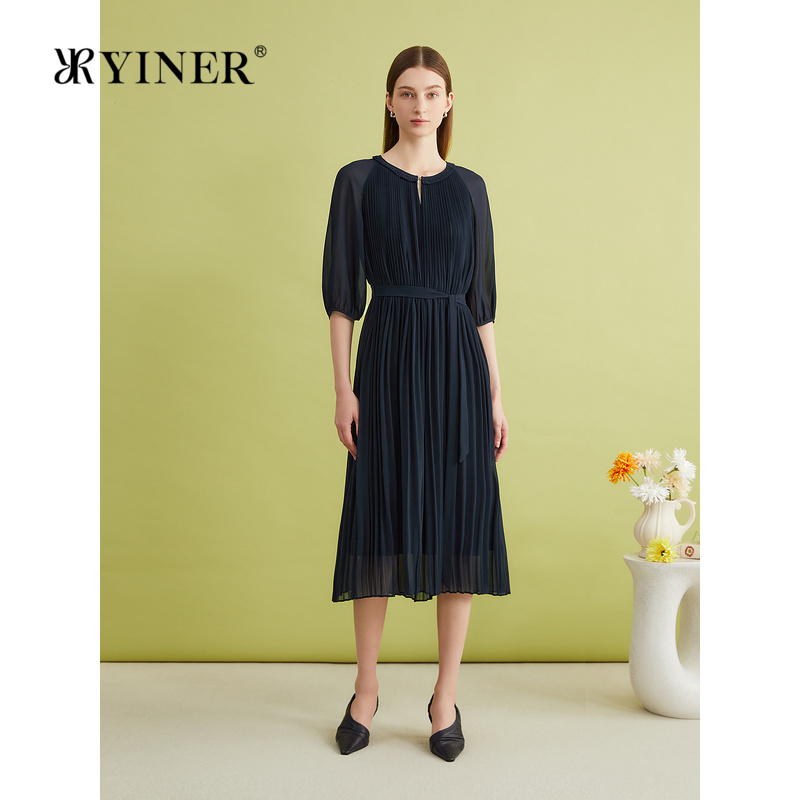 【博主同款】YINER音儿专选夏季法式优雅压褶收腰气质小A字连衣裙