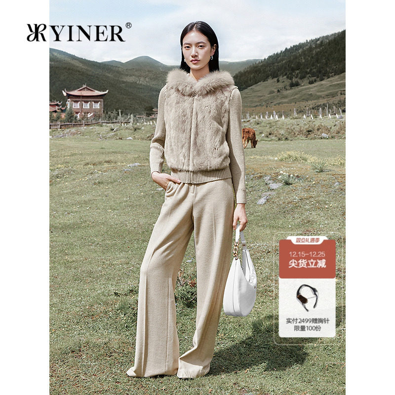 YINER音儿2025冬季新款水貂拼接羊毛混纺针织狐狸毛领皮草外