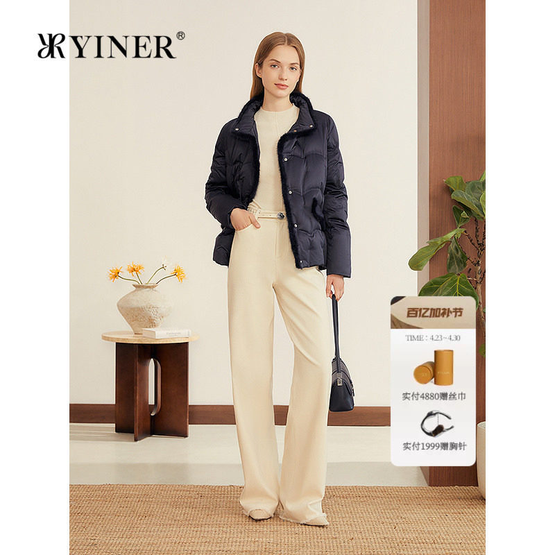 YINER音儿专选女装冬季法式轻柔保暖水貂毛边立领茧型羽绒服