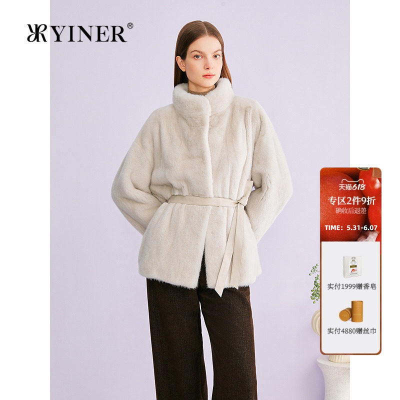 YINER音儿专选2026春季新款优雅立领进口天鹅绒水貂毛皮草外套