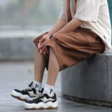 棕色